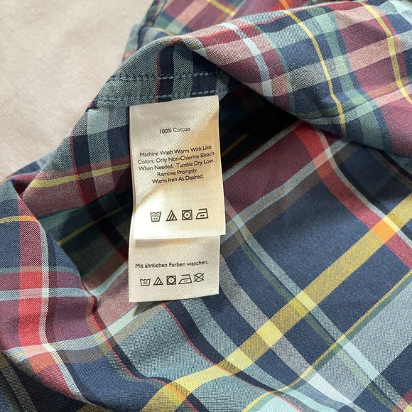 Eddie Bauer Short Sleeve Button Up Shirt Men L Red Plaid Lightweight Stretch NEW - Picture 6 of 9